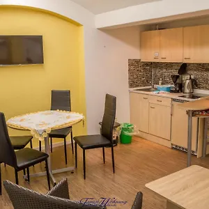 https://ferienwohnung-franziska-wuensche-wohnung-1.dresdenhotels.net
